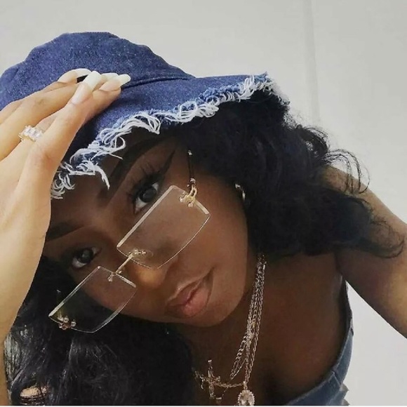 Sunglasses - Picture 12 of 14